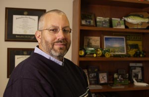 Daniel Sternsher