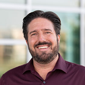 Photo of Geoff Holloway