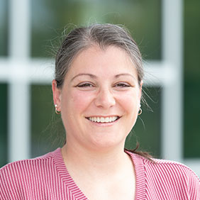 Photo of Courtnie Kuhn