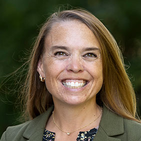 Photo of Sarah Mark
