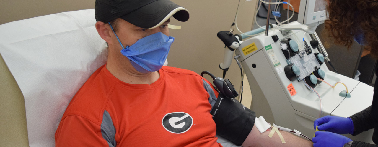 Steve Norris '01 donating coronavirus convalescent plasma