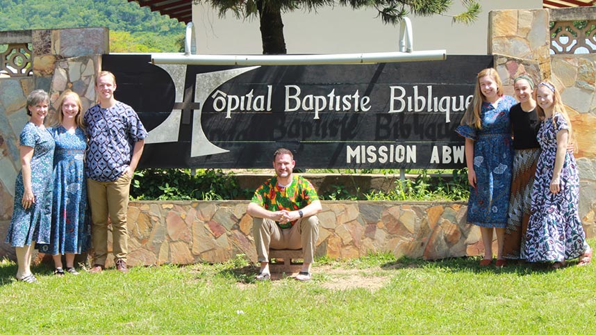 Students and faculty from the Cedarville University School of Nursing outside of Hôpital Baptiste Biblique in Togo during a mission trip last summer. Scott Long, associate professor of nursing at Cedarville University, is pictured in the center.
