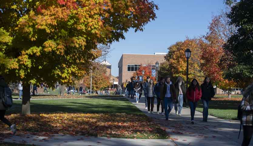 Students walking to class at Cedarville University