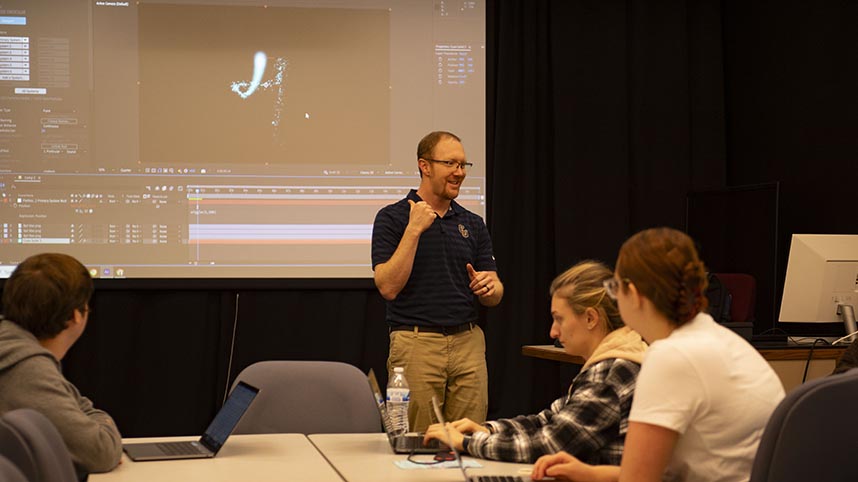 Jeff Simon teaches his Cedarville University students.