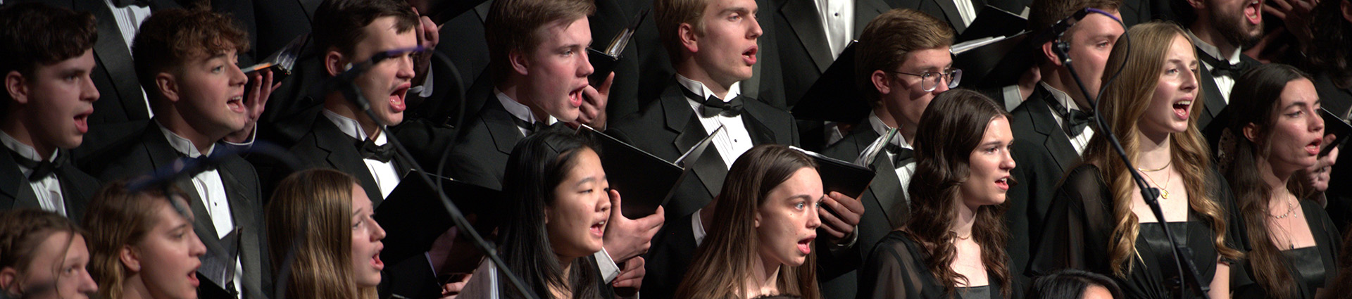 Cedarville choir at Christmas concert.