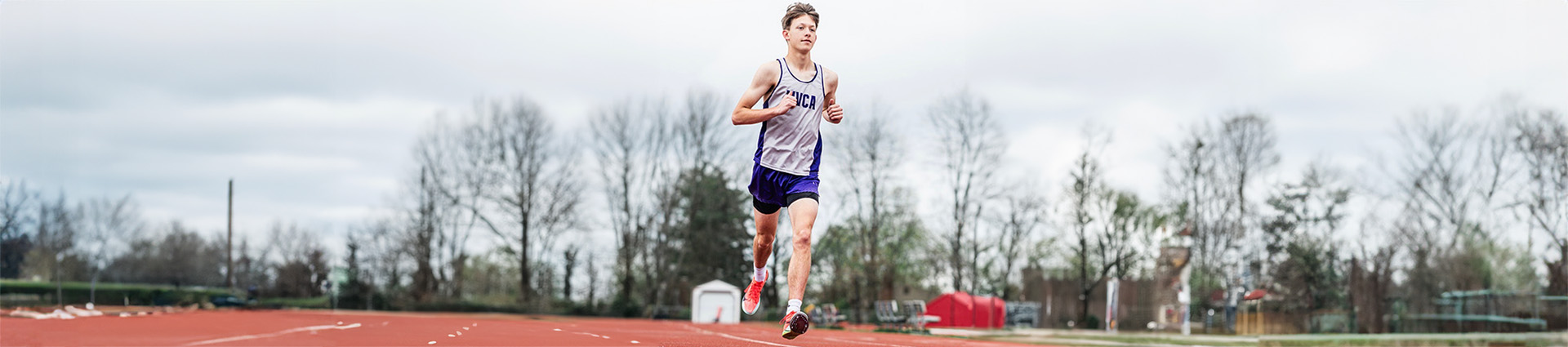 Will Sten running track.