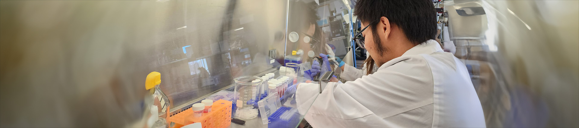 Thurein Zan working in the pharmacy lab.