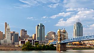 Cincinnati skyline along the Ohio river