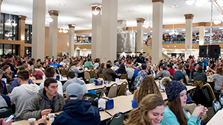Students work in Cedarville's dining hall